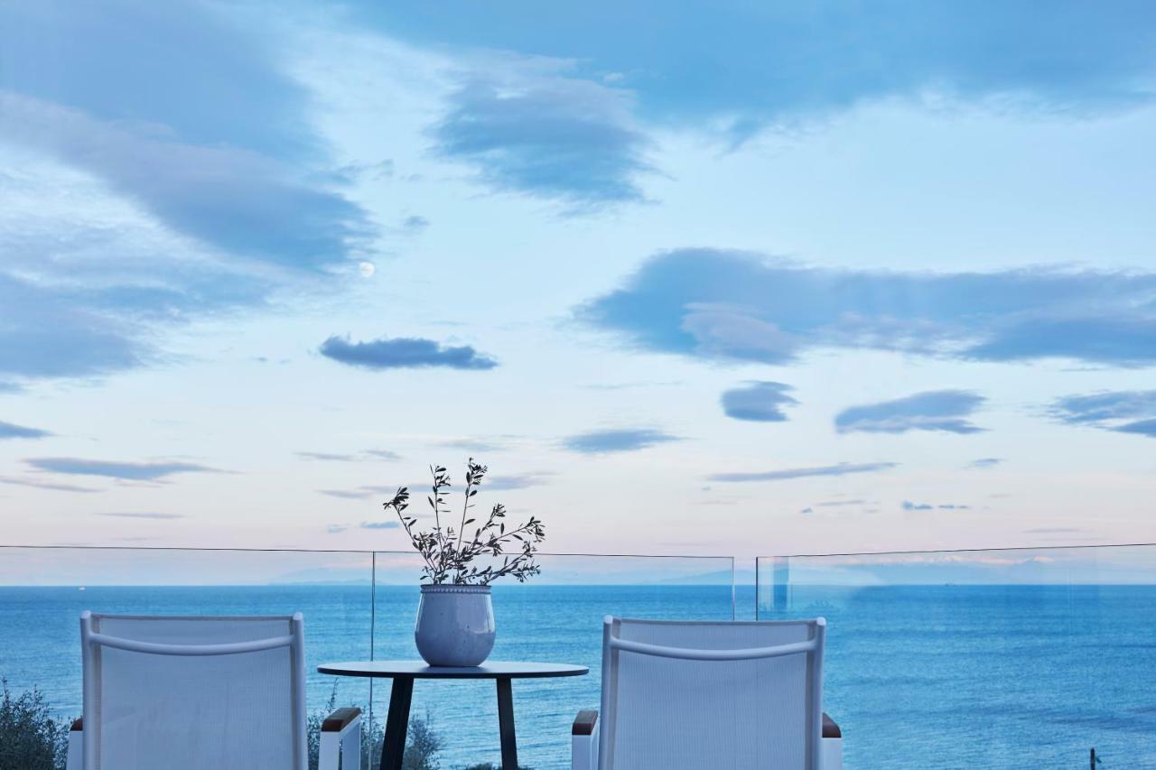 Villa Mare Spathíon エクステリア 写真