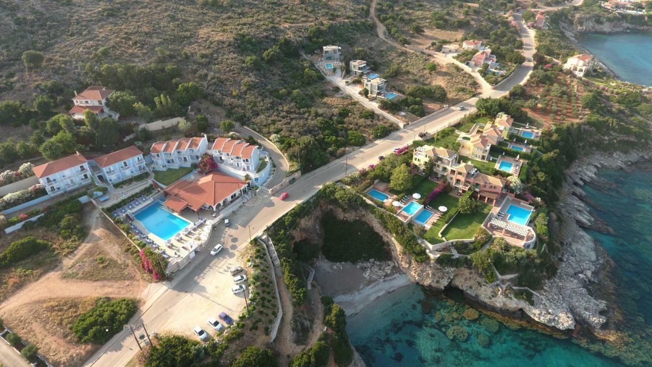 Villa Mare Spathíon エクステリア 写真